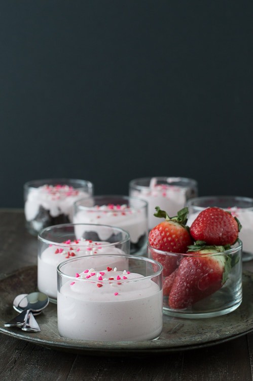 Easy Strawberry Mousse - you only need 4 ingredients to make fresh strawberry mousse! A perfect recipe for Valentine’s Day.