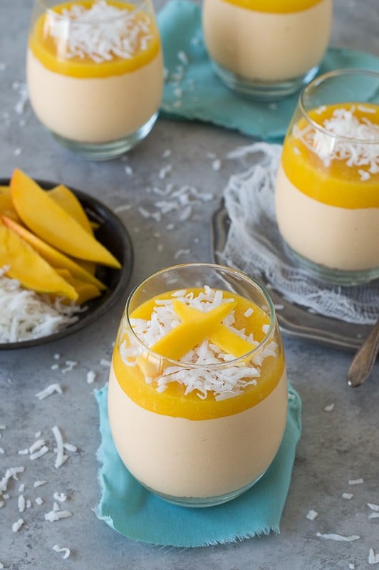 Mango Coconut Cheesecake Jars - no bake mango coconut cheesecake with a layer of fresh mango puree! 