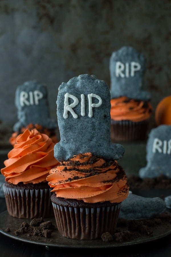 These fun halloween tombstone cupcakes are made with chocolate cupcakes and rice krispie treats that are made to look like tombstones! 