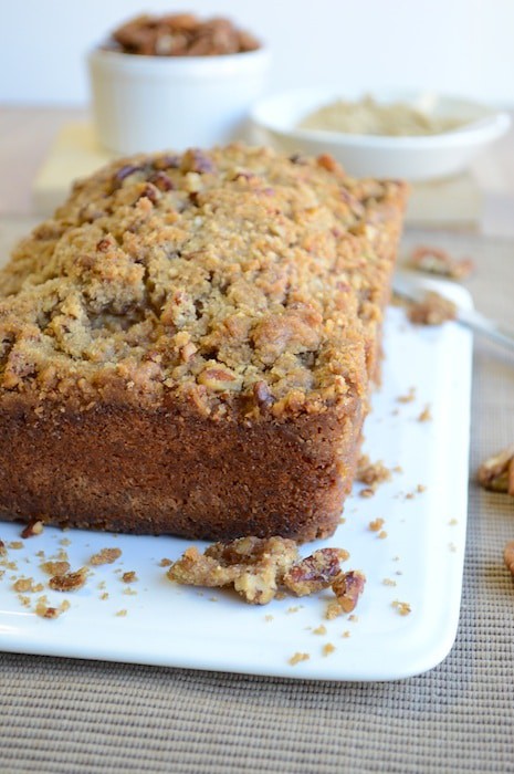 The streusel on top is what sets this banana bread recipe apart and makes it amazing. Banana Streusel Bread Recipe : Banana Streusel Bread | The First Year