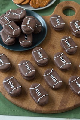 Peanut-Butter-Stuffed-Chocolate-Footballs-11