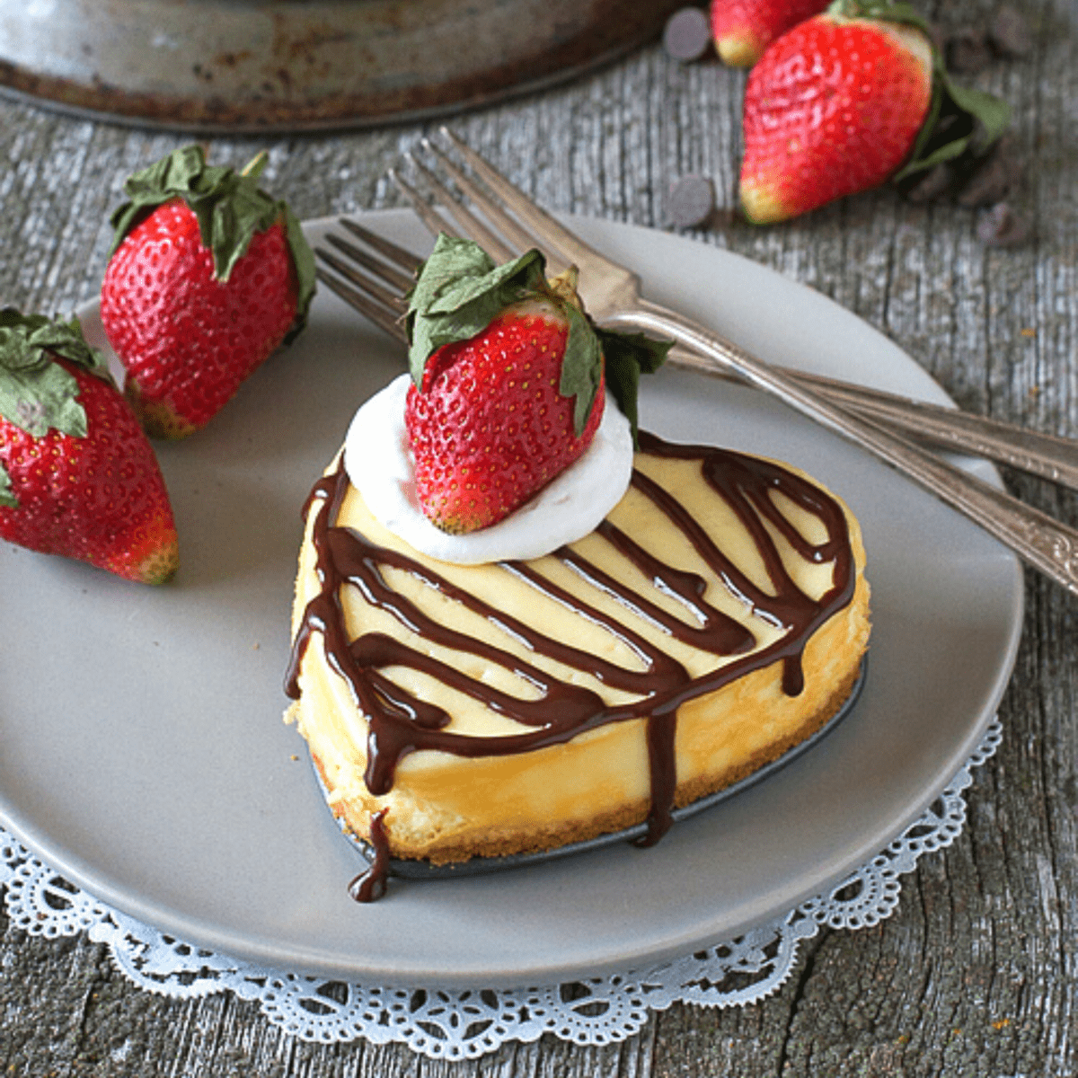 https://thefirstyearblog.com/wp-content/uploads/2015/02/heart-shape-cheesecake-Square1.png