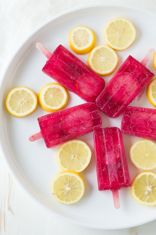 Passion Tea Lemonade Popsicles - everyone’s favorite Starbucks drink made into popsicles! 