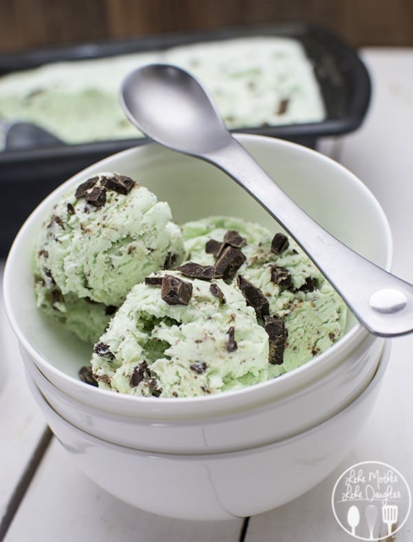 No Churn Mint Chocolate Chip Ice Cream in three white bowls with a silver spoon.