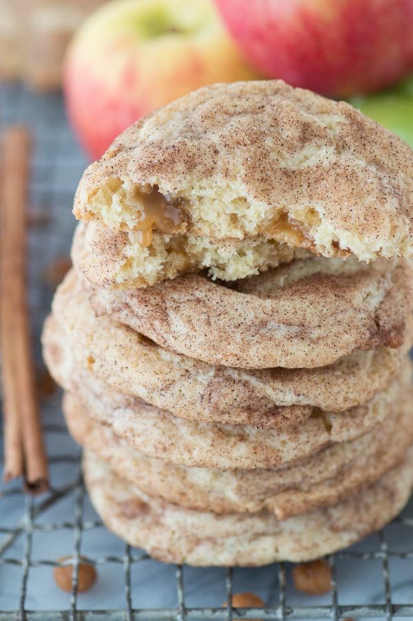 Caramel apple snickerdoodles - a fall twist on snickerdoodle cookies! These actually taste like caramel apple and remind me of those green caramel apple suckers!