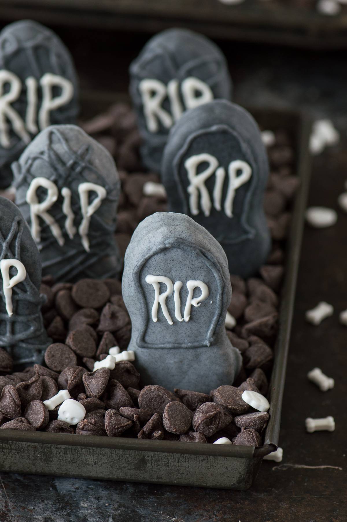 An easy halloween treat - Nutter Butter Tombstones! With a simple idea of how to display them in a graveyard!