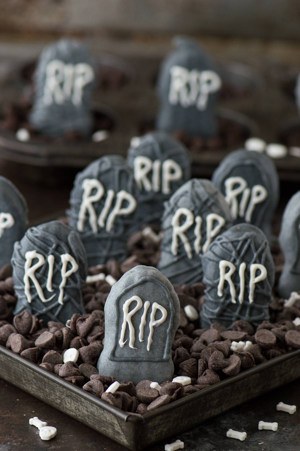 An easy halloween treat - Nutter Butter Tombstones! With a simple idea of how to display them in a graveyard!