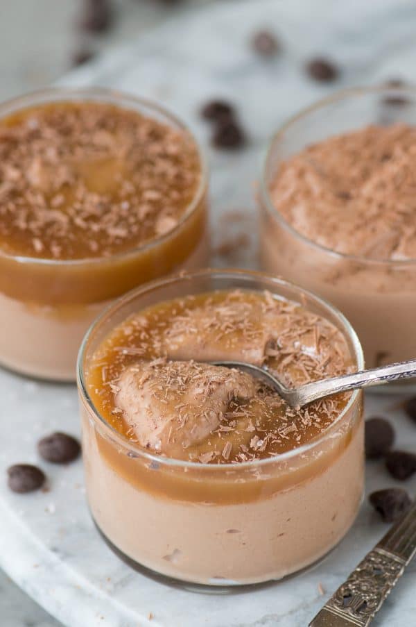 Learn how to make 3 ingredient mousse using any flavor of coffee creamer! The flavored creamer gives the mousse AMAZING flavor!