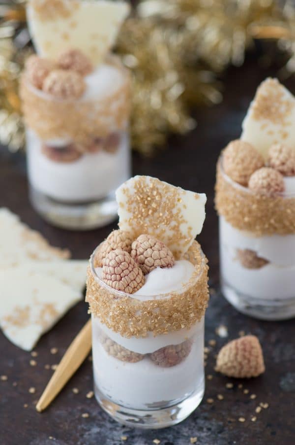 This easy white chocolate raspberry dessert mousse is the perfect gold dessert for New Year’s Eve! 