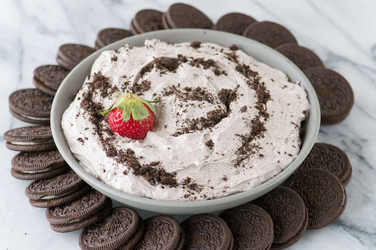 Oreo Cheesecake Dip