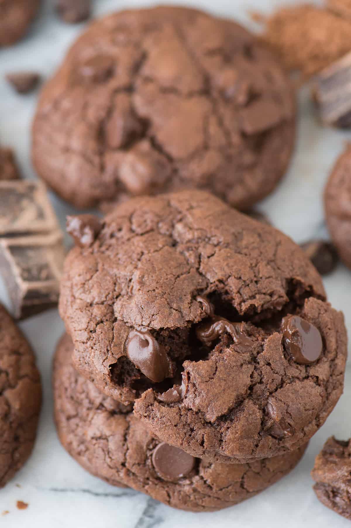 One of the best chocolate cookies - thick, chewy triple chocolate drop cookies!!
