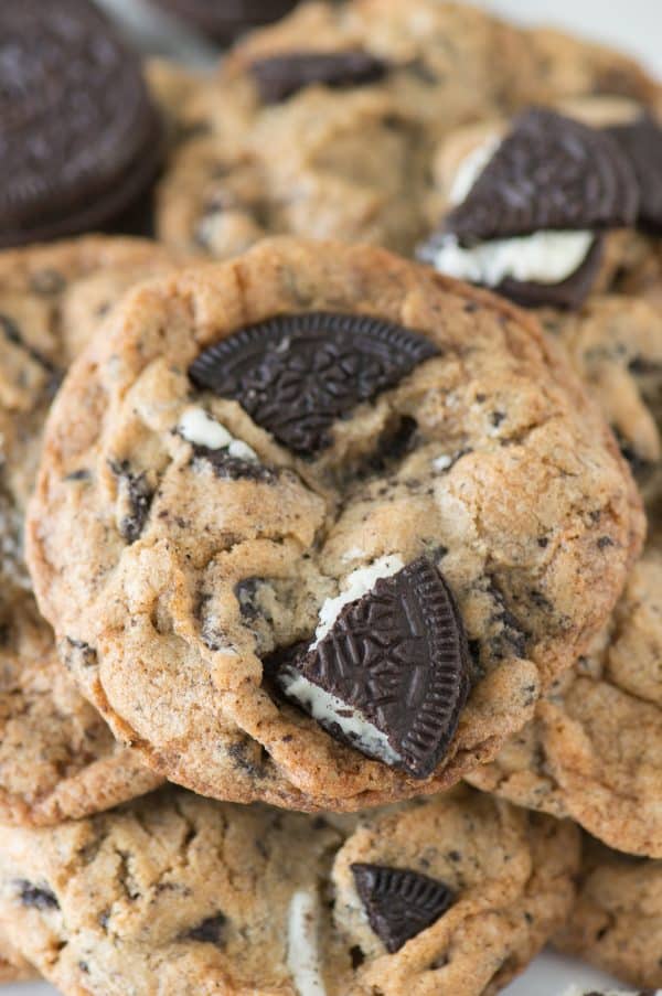 These cookies are loaded with 3 cups of chopped oreos! Some of the best oreo cookies or cookies & cream cookies we’ve tried! Crispy on the outside and chewy on the inside!