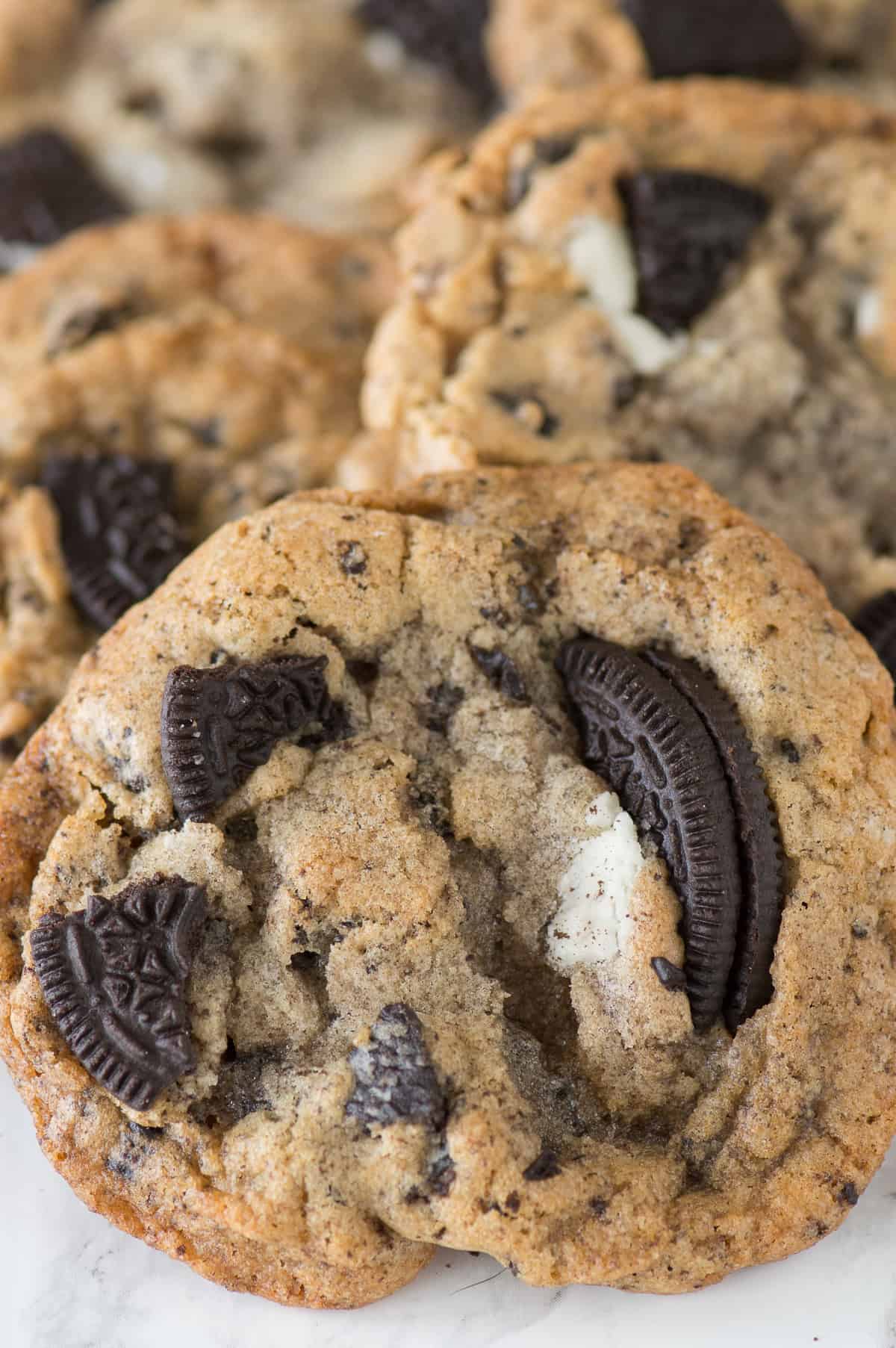 These cookies are loaded with 3 cups of chopped oreos! Some of the best oreo cookies or cookies & cream cookies we’ve tried! Crispy on the outside and chewy on the inside!
