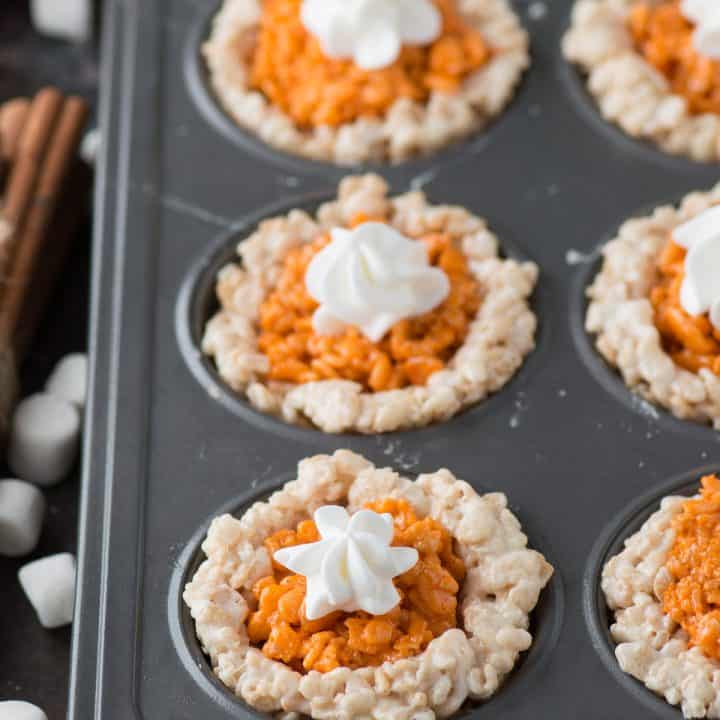 Mini pumpkin pie rice krispie treats are perfect for the fall and thanksgiving! Kids and adults devour these!