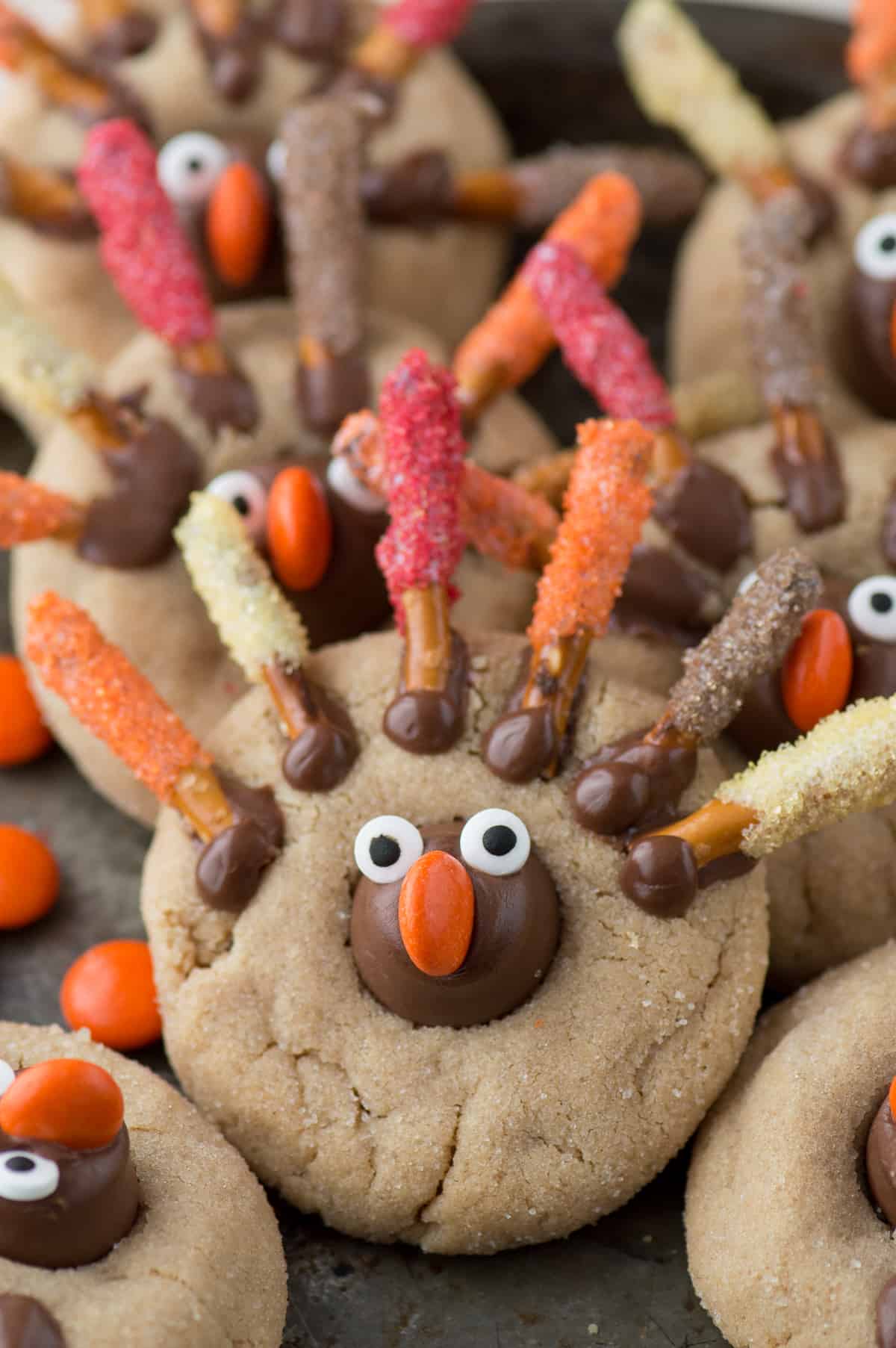 Thanksgiving turkey blossom cookies - an adorable peanut butter blossom cookie for Thanksgiving!