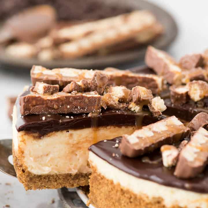 Twix Cheesecake