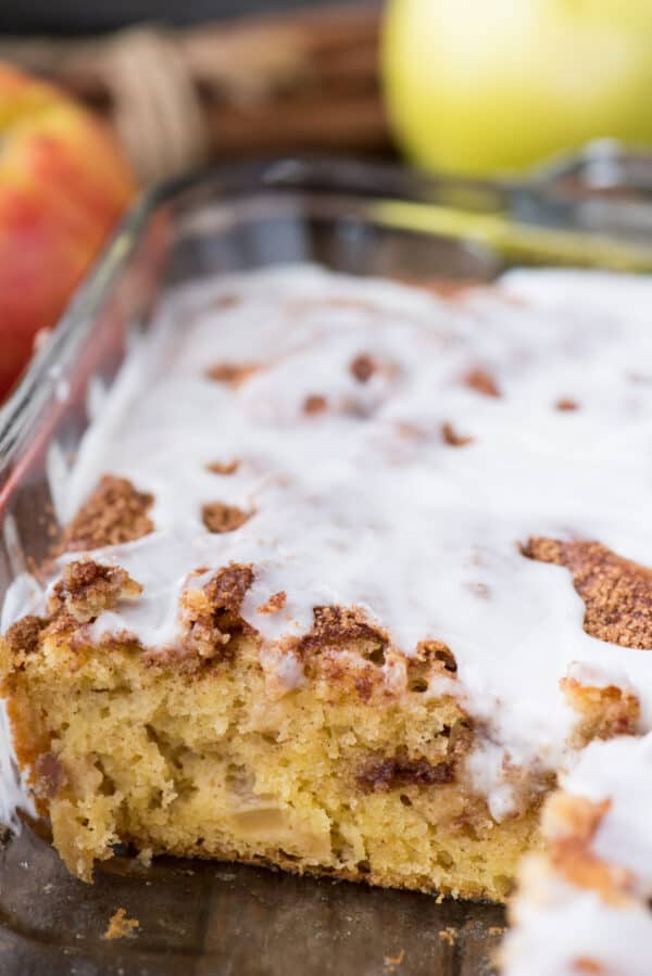 Easy Apple Coffee Cake With Yellow Cake Mix 8 Ingredients