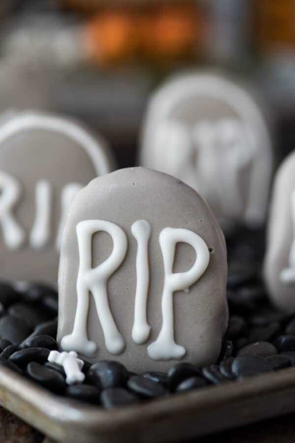 Tombstone Oreo Balls Fun Halloween Oreo Balls