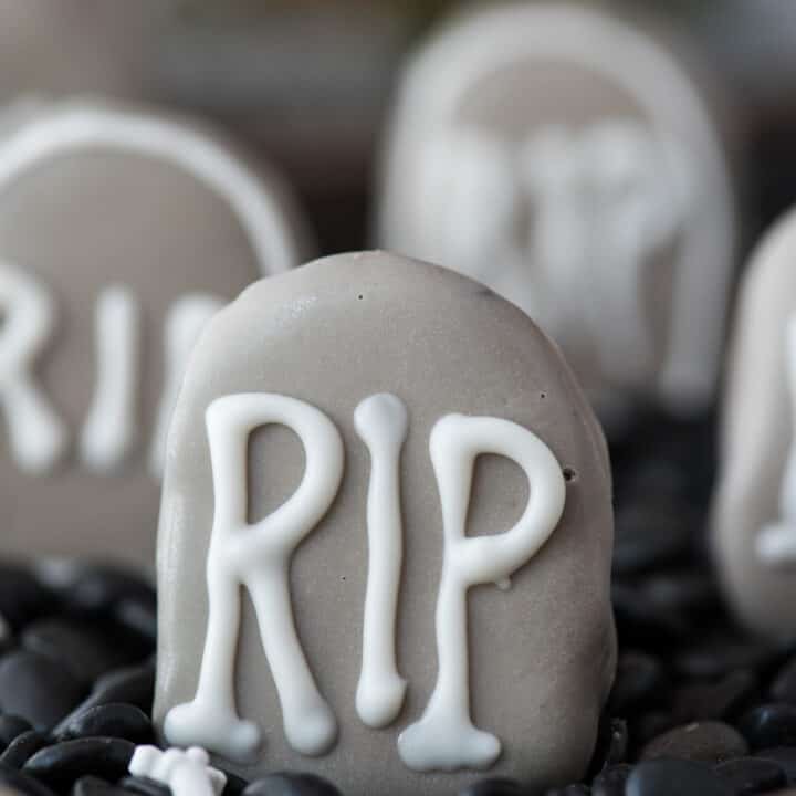 Tombstone Oreo Balls Fun Halloween Oreo Balls