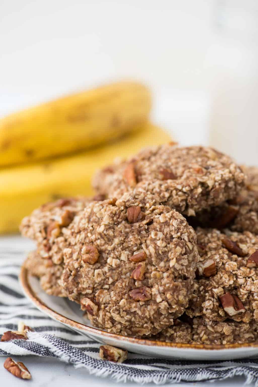 Healthy Banana Breakfast Cookies