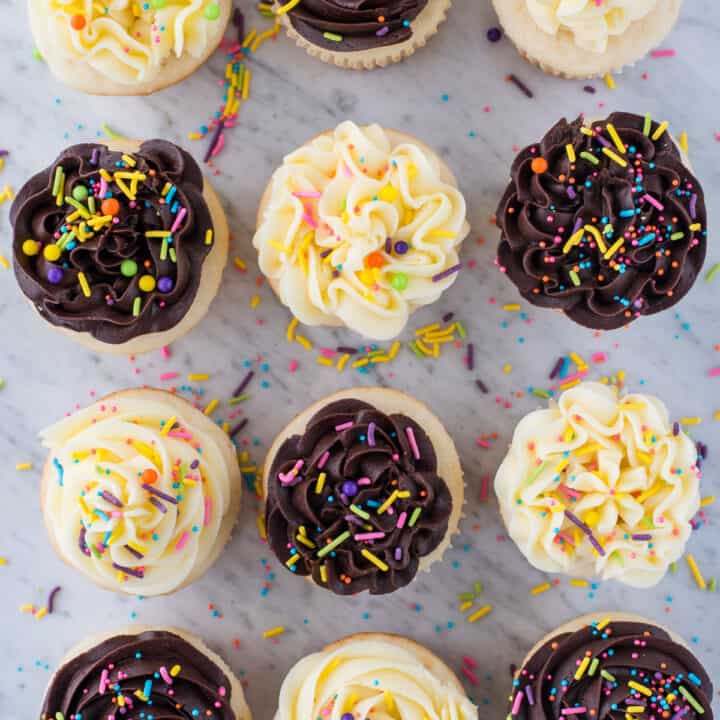 Easy White Cupcakes