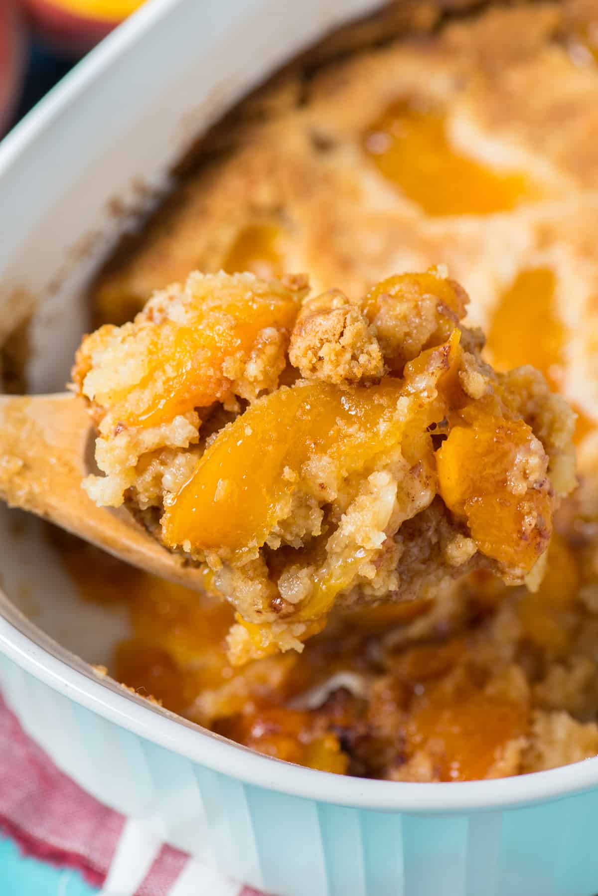 Peach Dump Cake Easy 