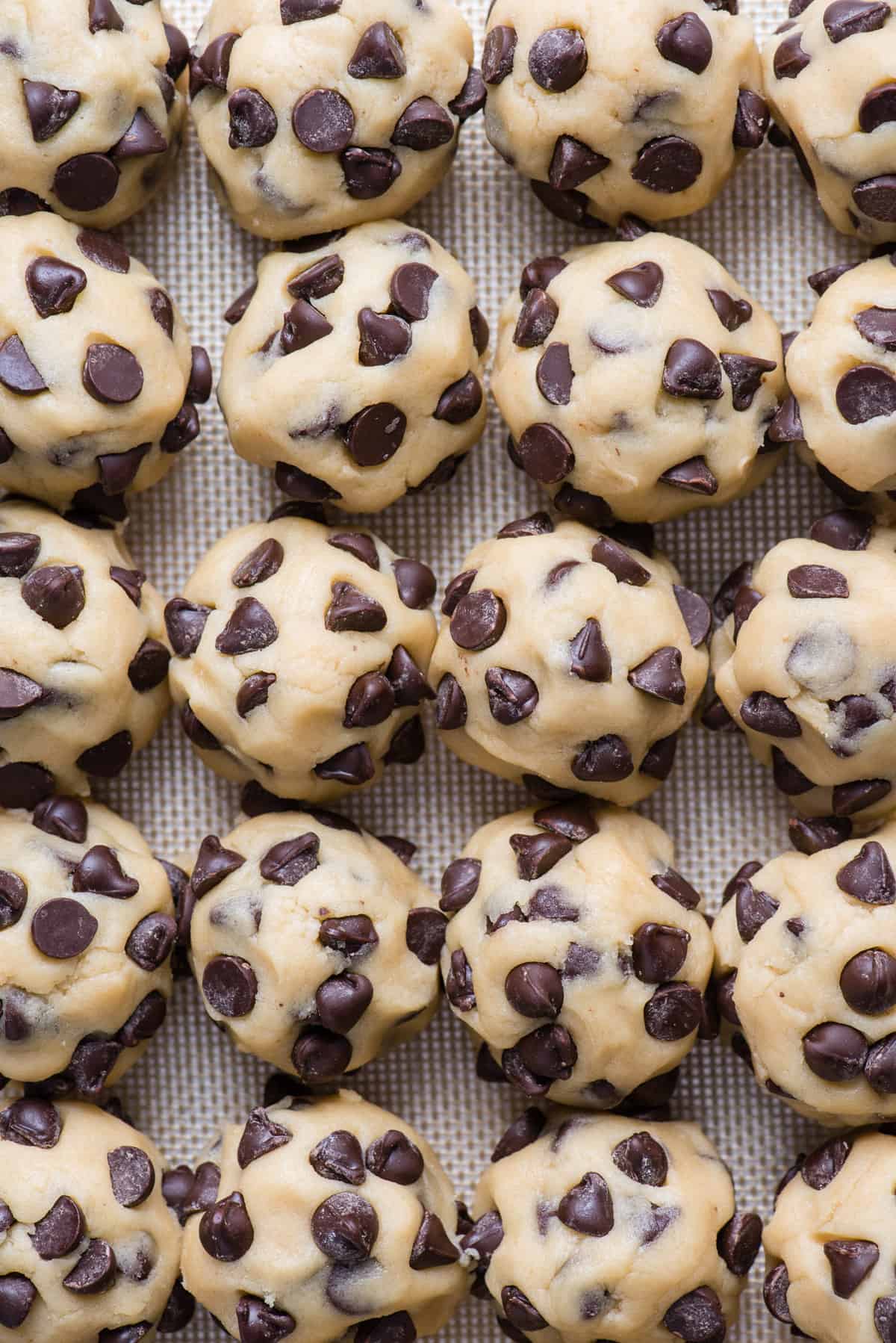 chocolate chip cookie dough balls in a grid pattern