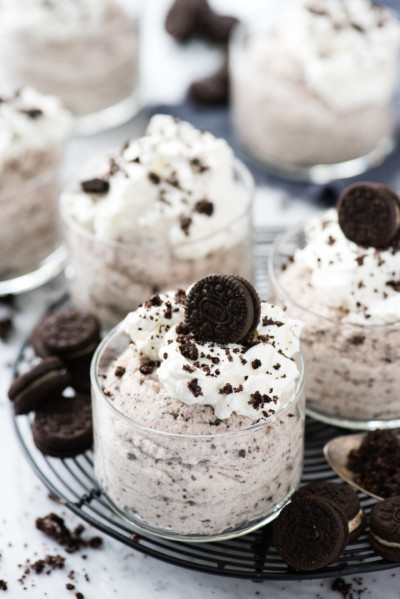 Oreo Mousse - easy Oreo dessert, only 3 ingredients!