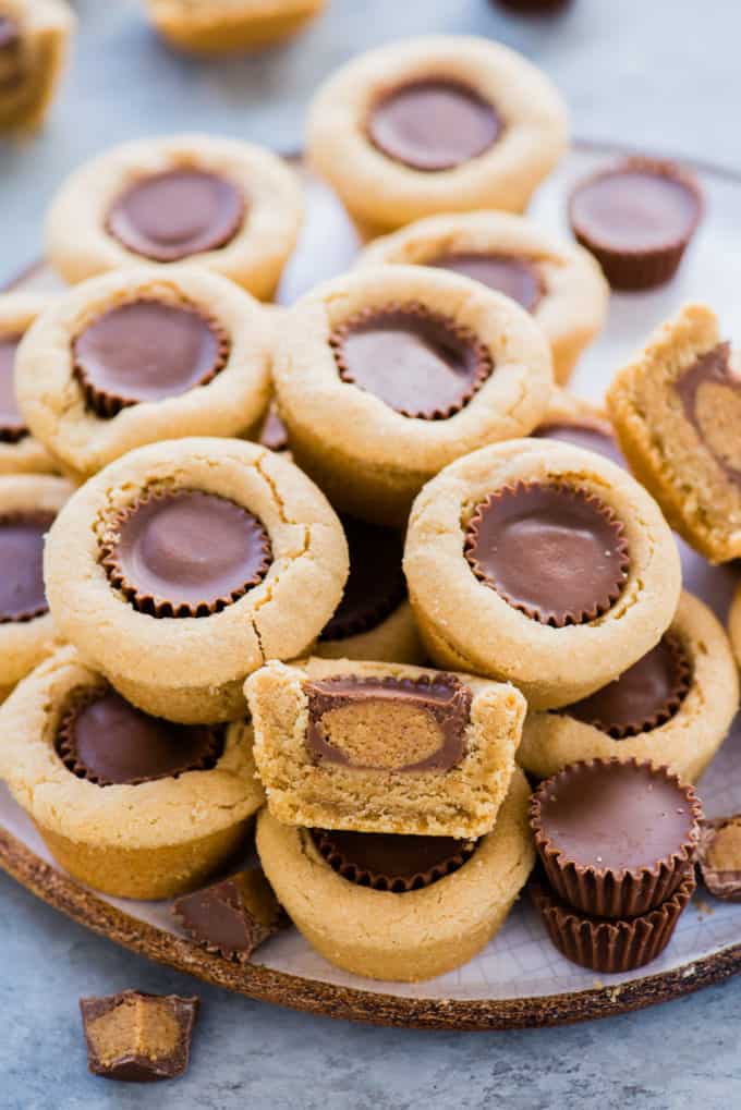 Reese's Cup Cookies - peanut butter cookies with Reese's cups!